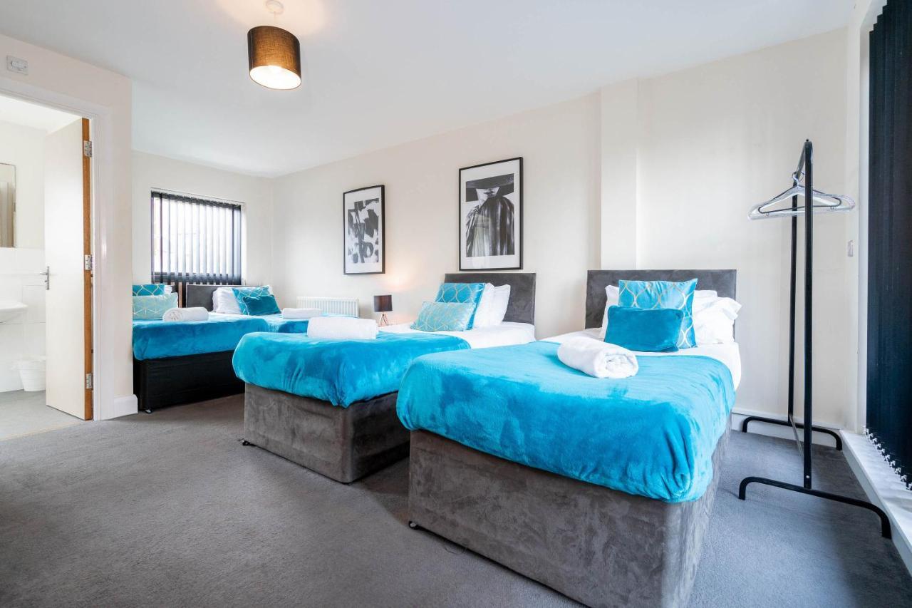 City Centre Townhouse - 3 Bedrooms - Garage - Parking - Top Rated 伯明翰 外观 照片