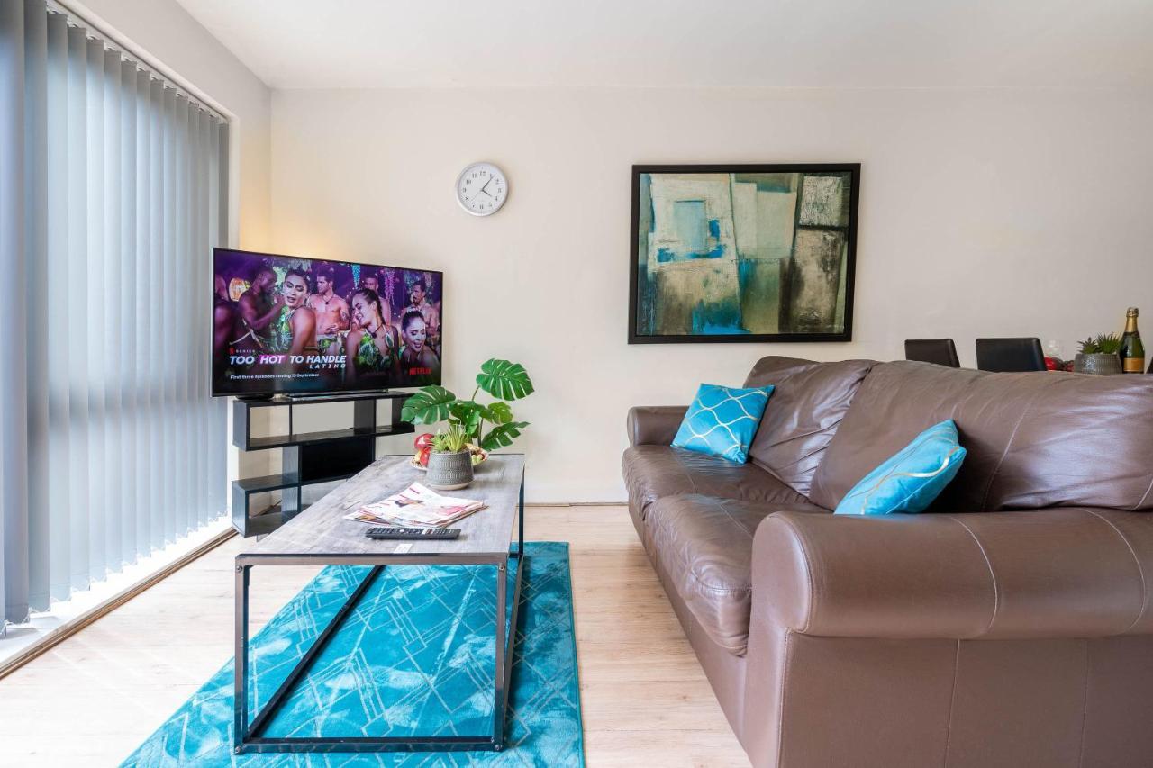 City Centre Townhouse - 3 Bedrooms - Garage - Parking - Top Rated 伯明翰 外观 照片